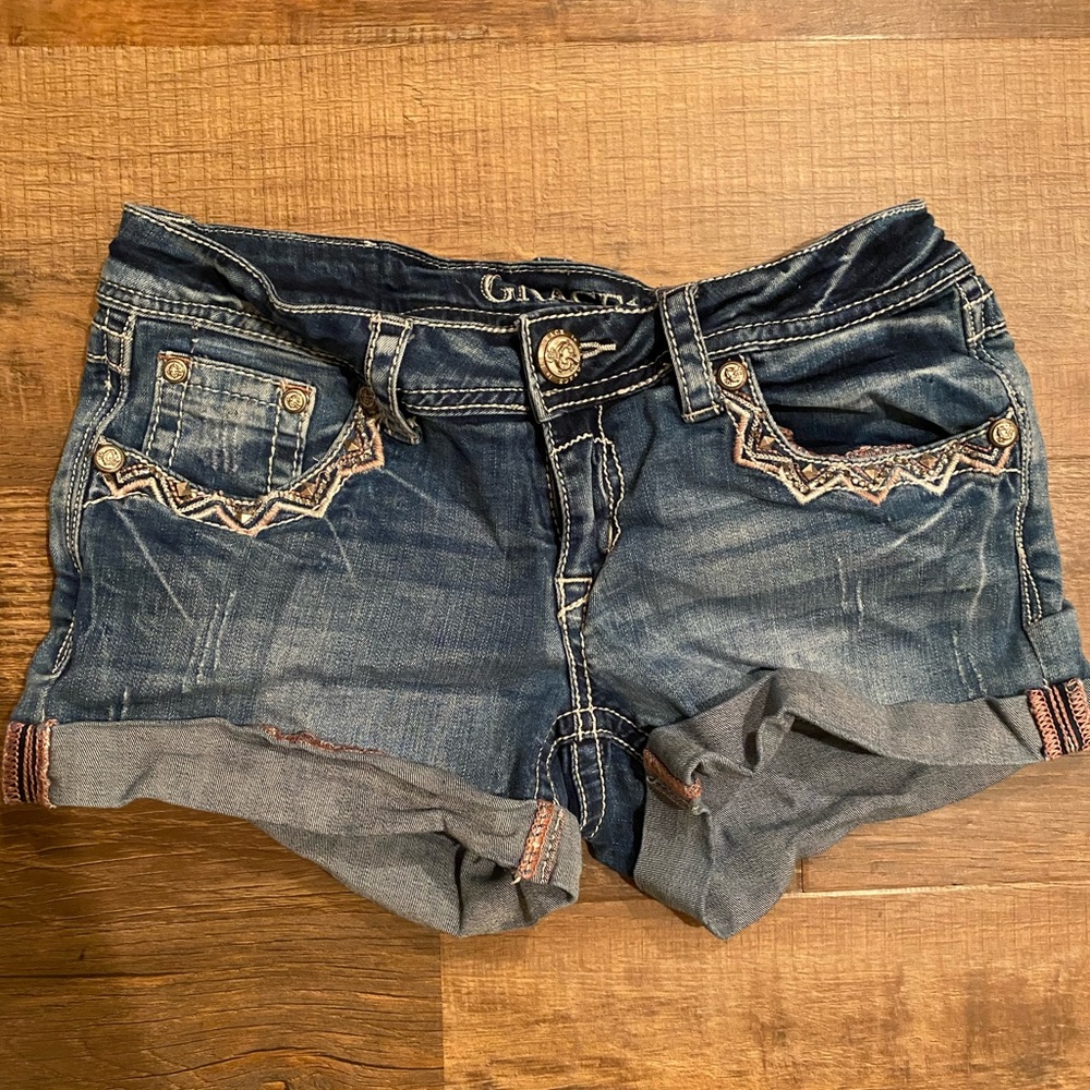 Grace in la shorts size 27